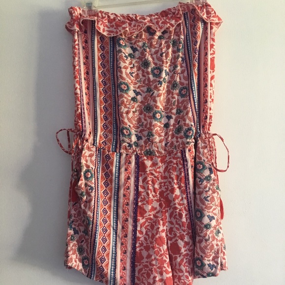 Strapless romper - Picture 2 of 4